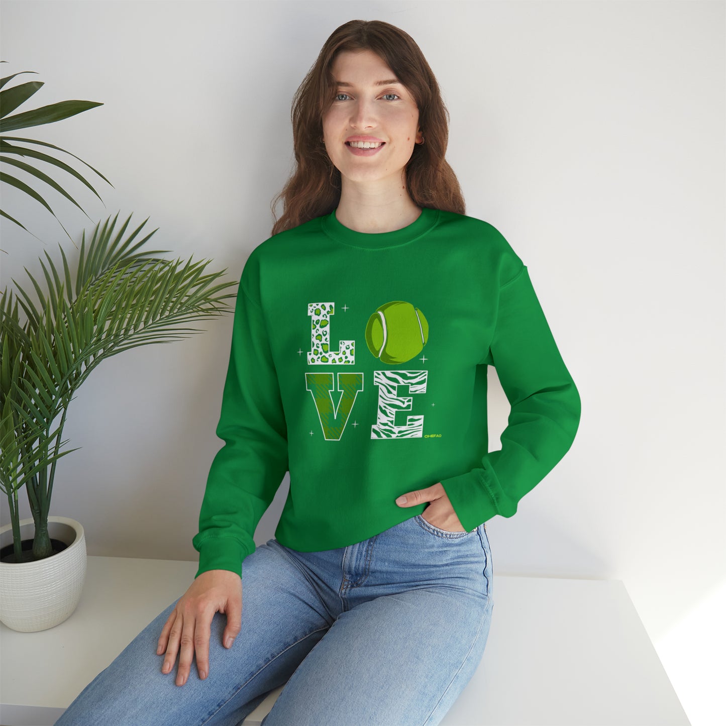 Chefao Love Tennis I, Unisex Heavy Blend Crewneck Sweatshirt