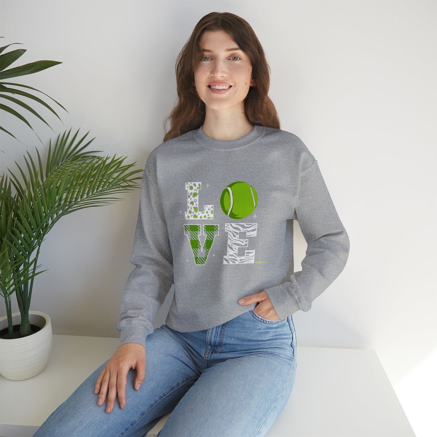 Chefao Love Tennis I, Unisex Heavy Blend Crewneck Sweatshirt