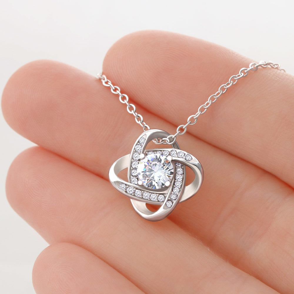 Love Necklace (Knot)