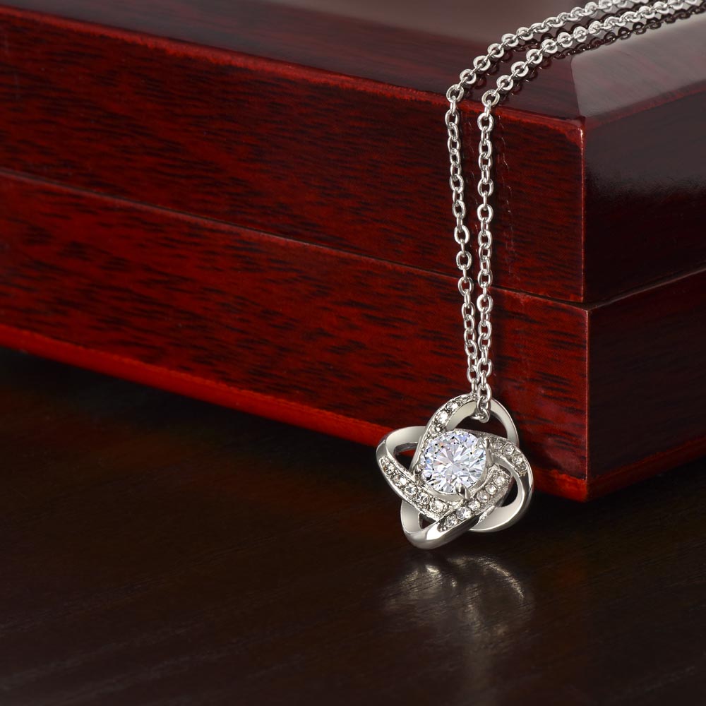 Love Necklace (Knot)