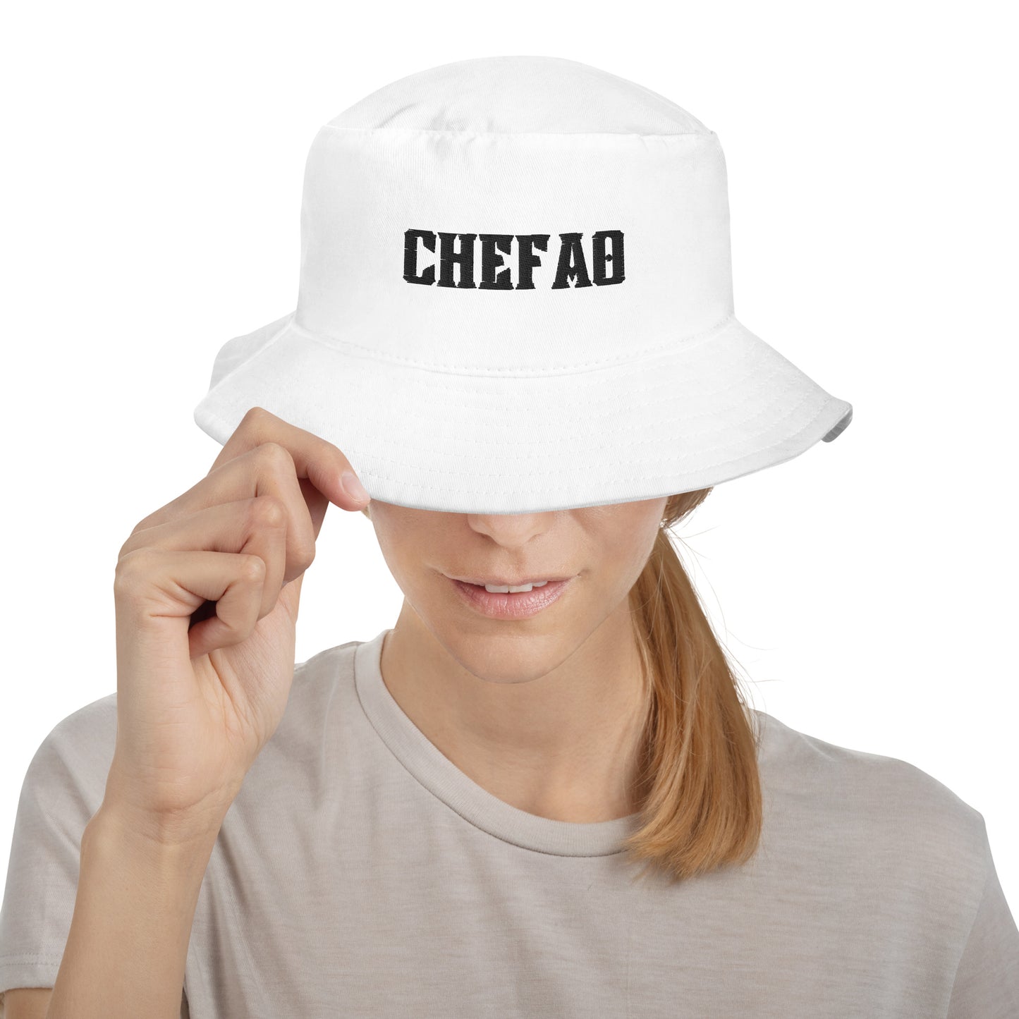 Chefao I, Bucket Hat
