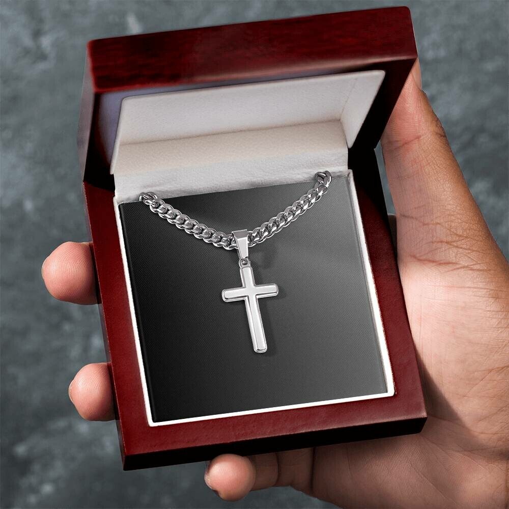 Mens Cuban Chain with Cross