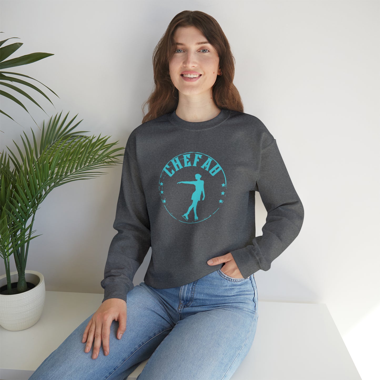 Chefao Ice Skating I, Unisex Heavy Blend Crewneck Sweatshirt