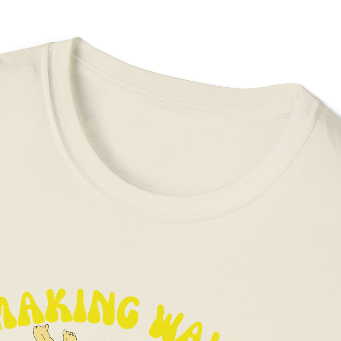 Sumo Making Waves, Unisex Softstyle T-Shirt