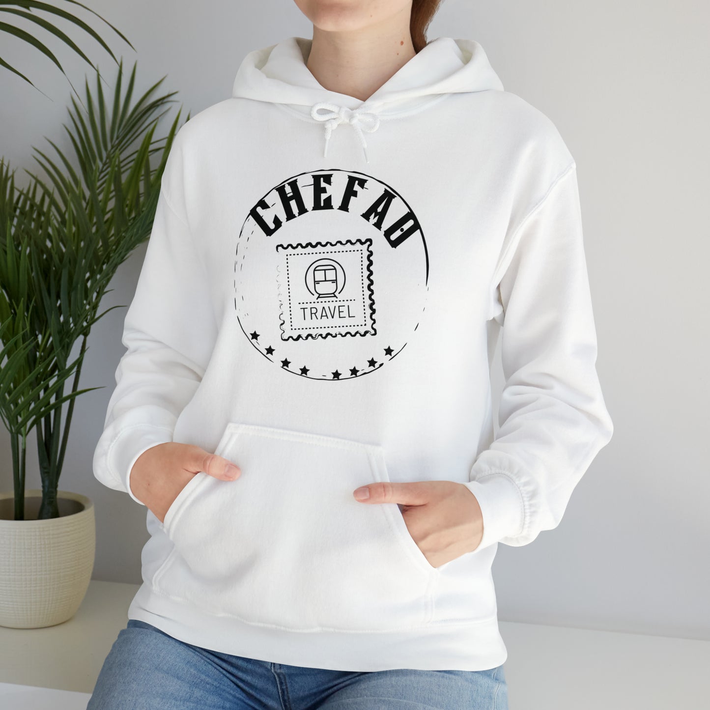 Chefao Travel II, Unisex Heavy Blend Hooded Sweatshirt