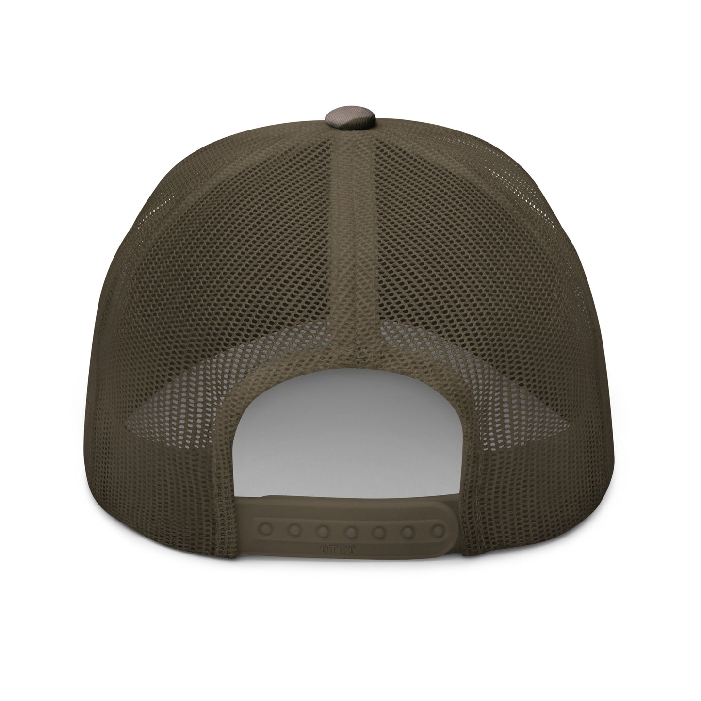 Chefao I, Camouflage trucker hat