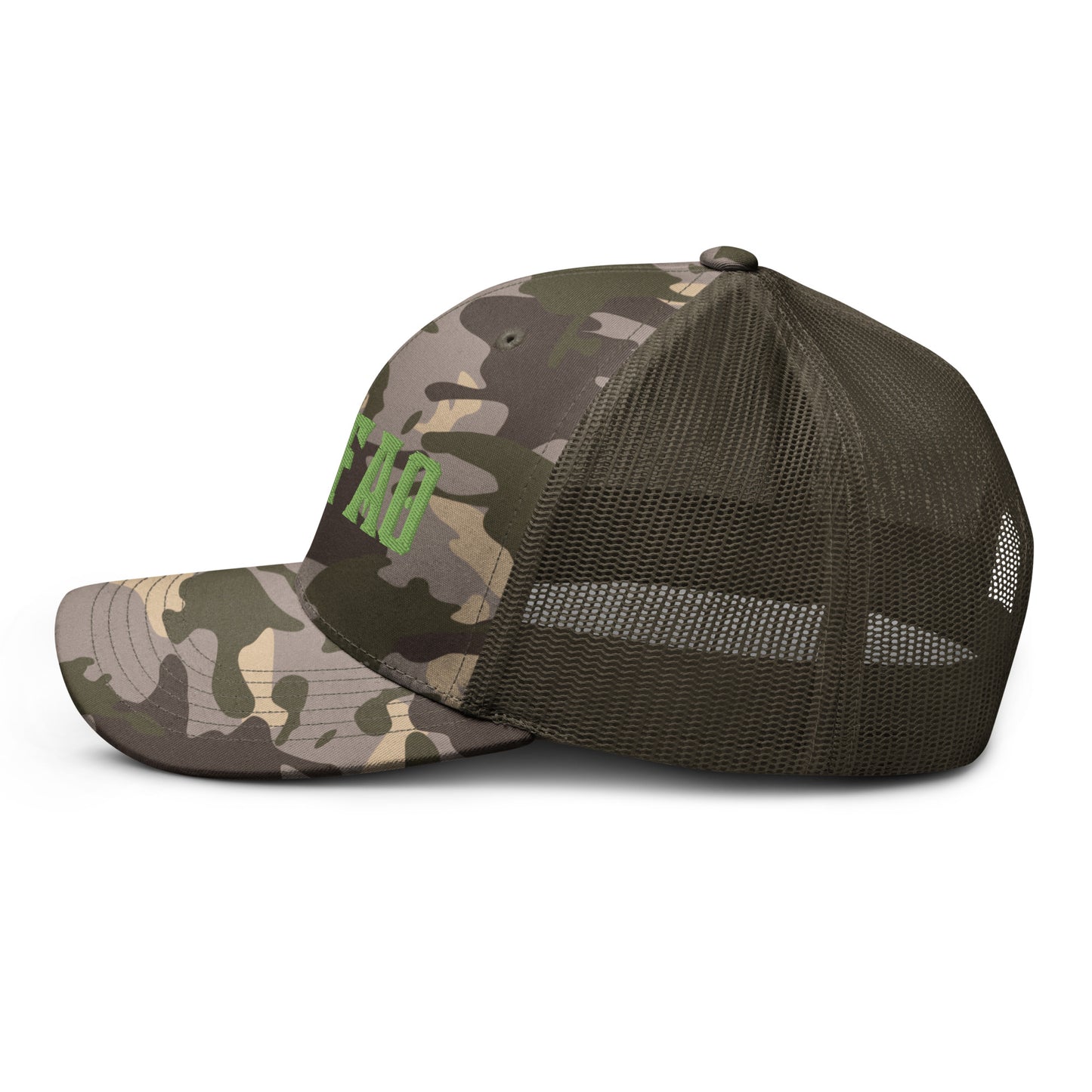 Chefao I, Camouflage trucker hat