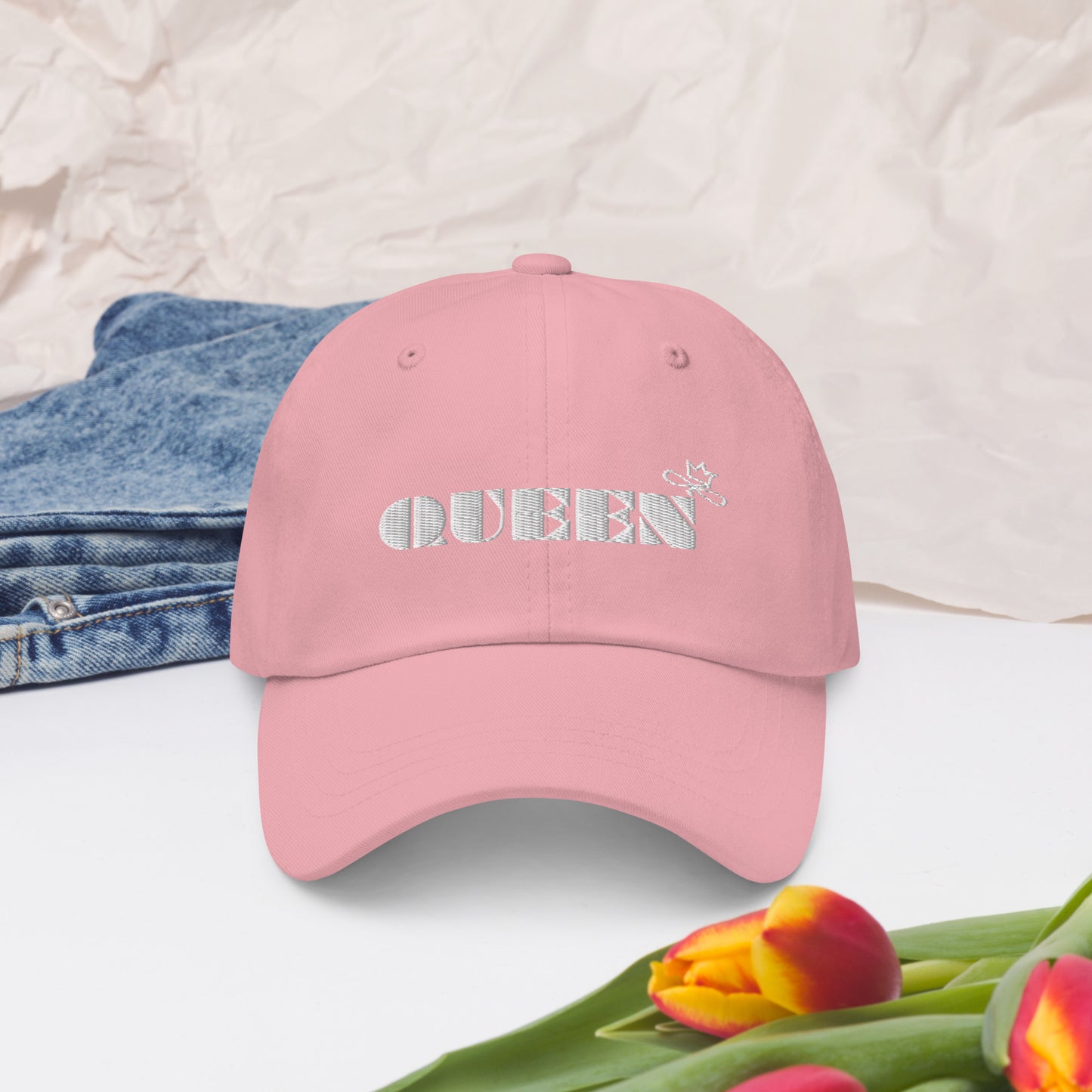 Chefao Queen I, Hat